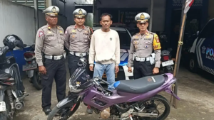 video viral pengendara motor yang ugal ugalan di benda cicurug akhirnya di tangkap