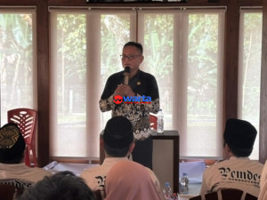 Desa Tenjolaya Gelar Peningkatan Kapasitas Perangkat Desa dan BPD di Villa Cielok Cigadog