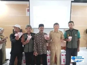 Insentif RT RW dan APAR Disalurkan Pemerintah Desa Tenjolaya