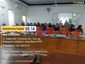Pelatihan Transformasi Di Era Industri Dalam Pengembangan Iot Di Desa Tenjolaya, Kecamatan Cicurug